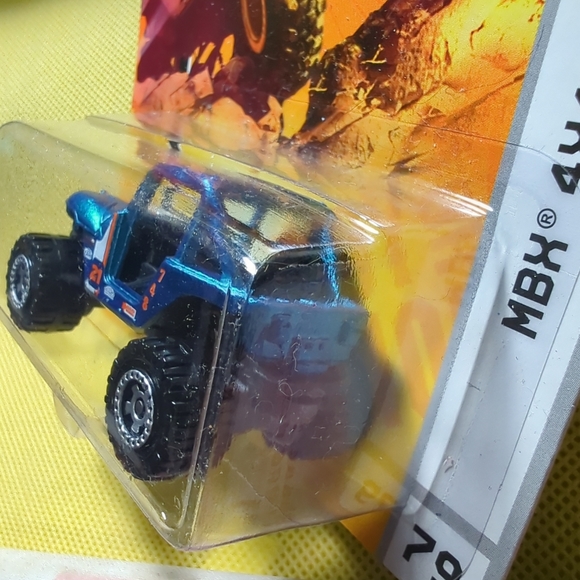 ➡Matchbox Desert Adventure Ready For Action MBX 4x4 Blue #79 Highly Detailed New - Picture 4 of 10